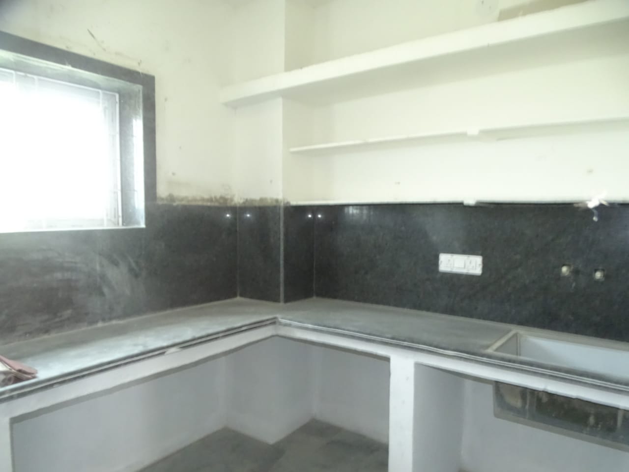 2 BHK FLAT FOR SALE AT AT
